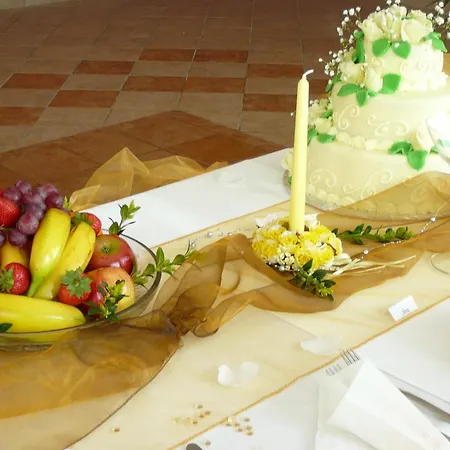 Pension A Restaurace U Mydlaru Guest house