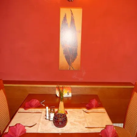 Pension A Restaurace U Mydlaru Mnichovo Hradiste