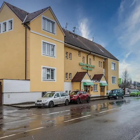 Pension A Restaurace U Mydlaru Guest house Mnichovo Hradiste