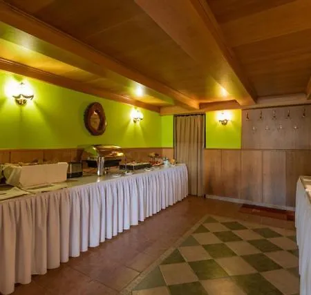 Pension A Restaurace U Mydlaru Guest house