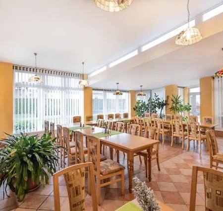 Pension A Restaurace U Mydlaru Guest house 3*